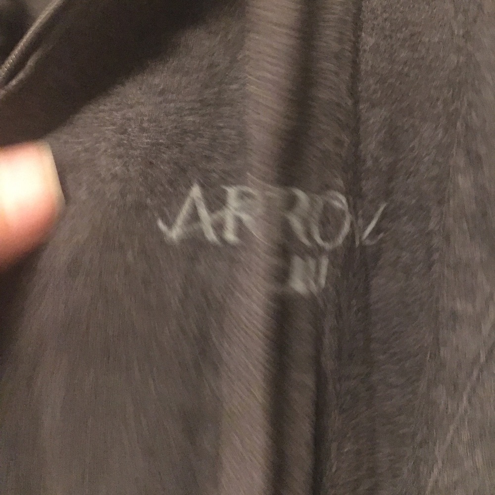 • SOLD // arrow television show fan gray zip-up hoodie • - Picture 4 of 6